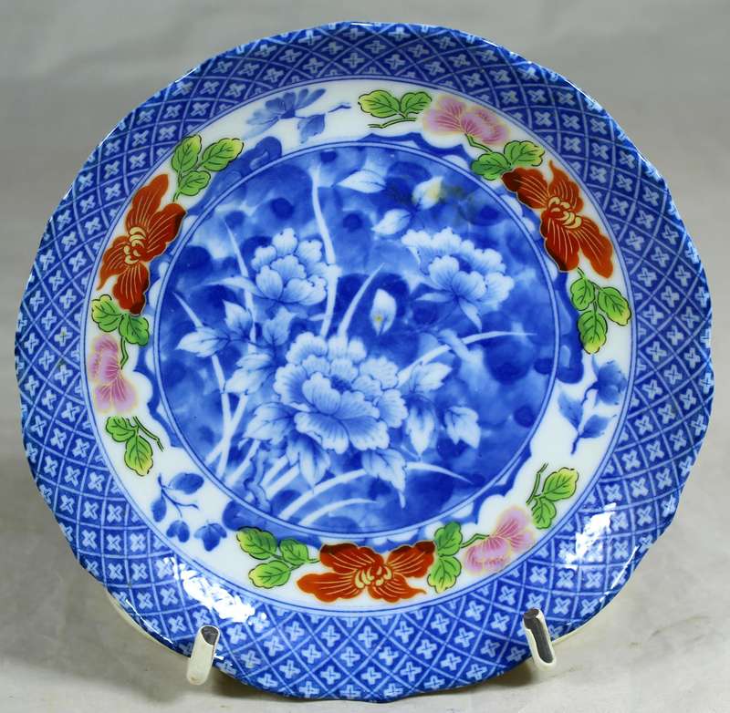 Small Japanese plate