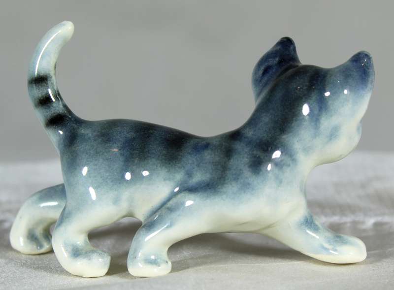 Miniature porcelain cat