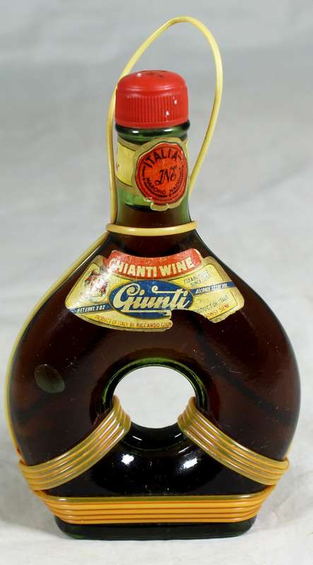 Mini liquor bottle - Giunti Chianti wine