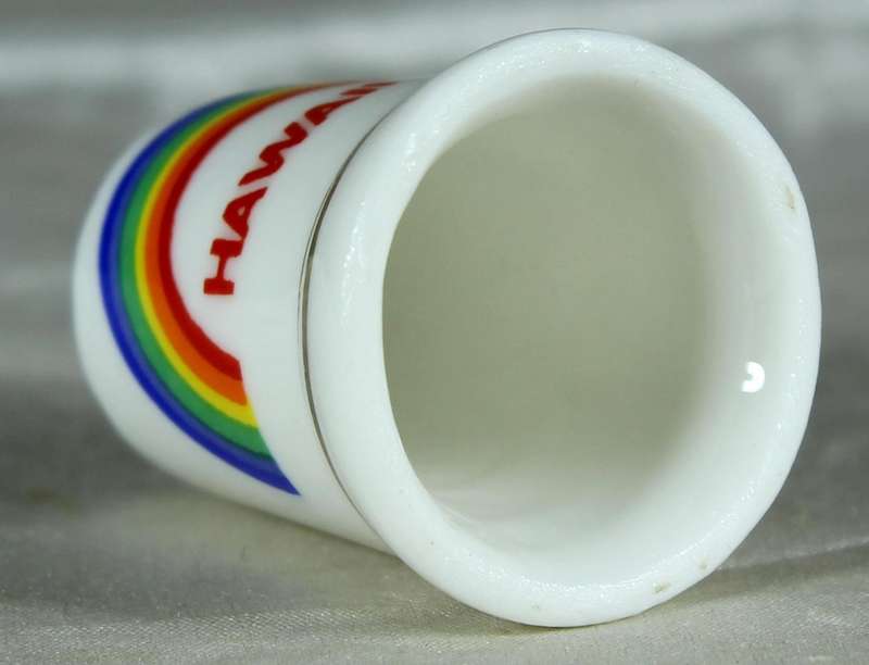 Bone China thimble - Hawaii