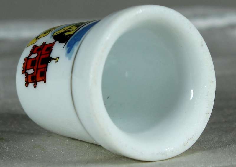 Bone China thimble - Gibraltar