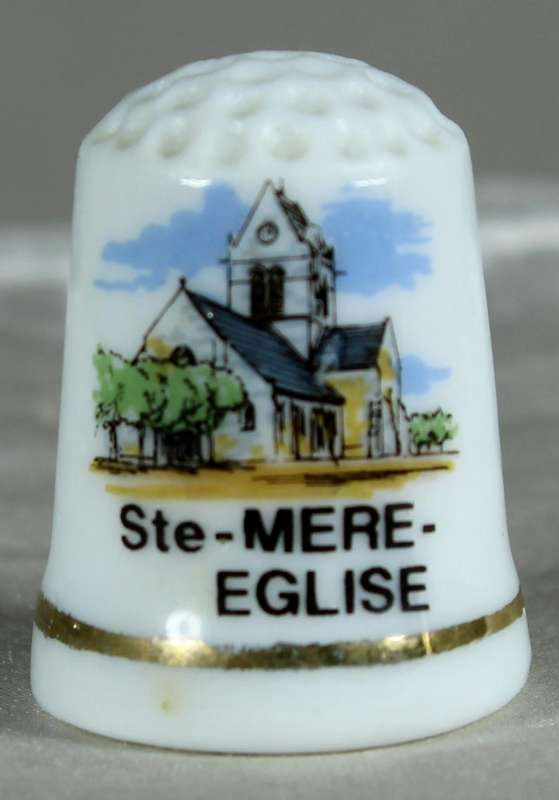 Bone China thimble - Ste-Mere-Eglise