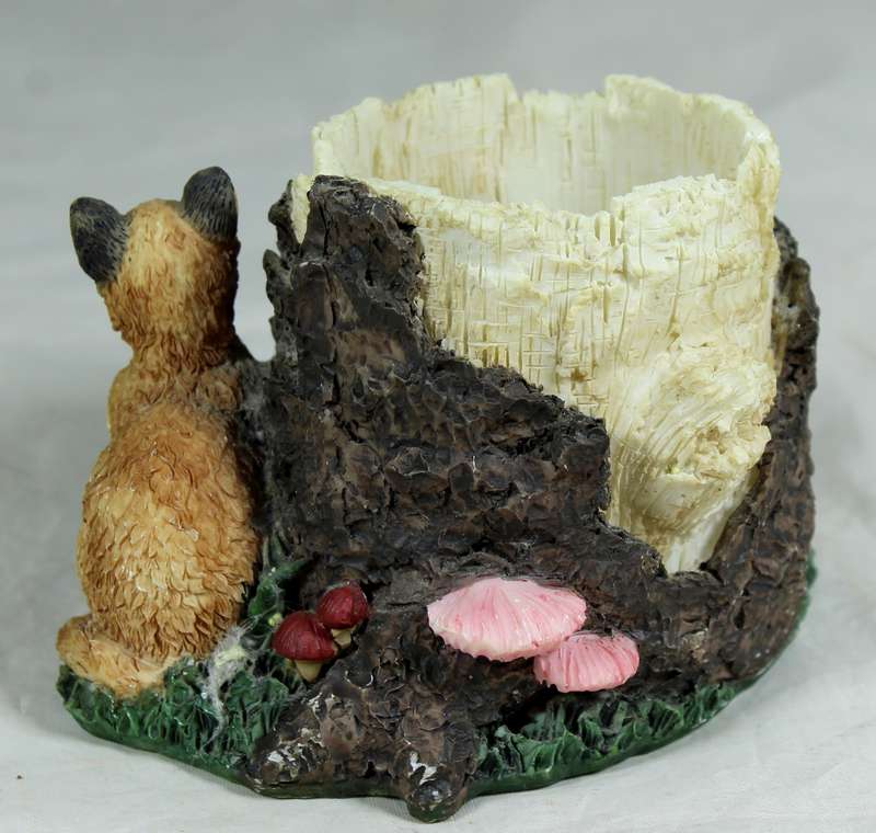 Pencil/pen holder with thermometer and foxes