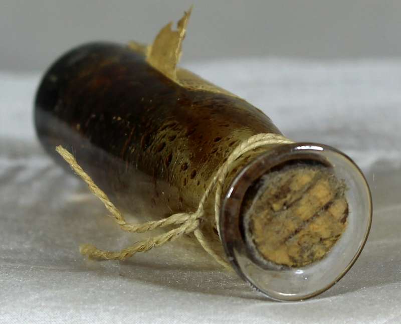 Small medicine bottle