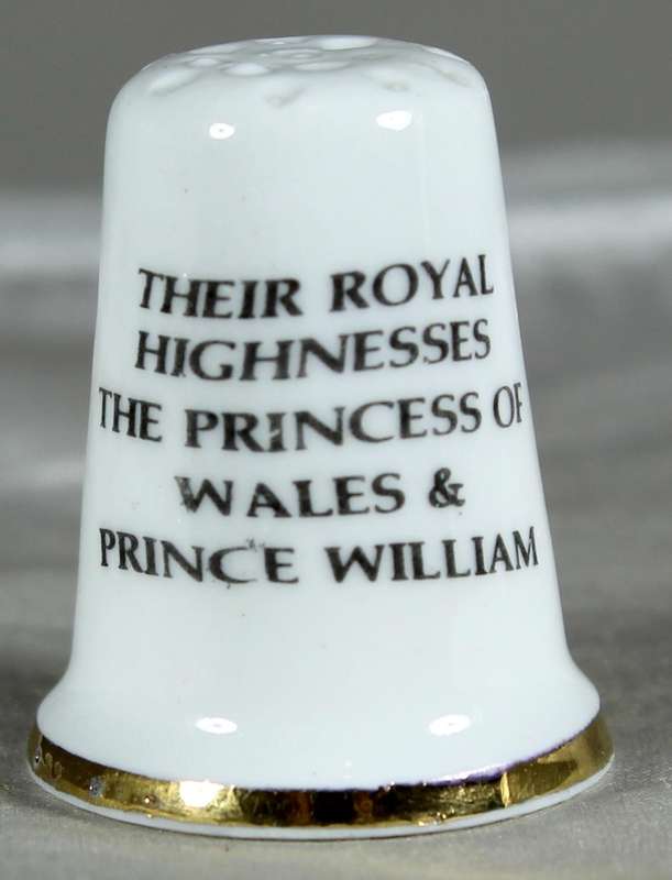Bone China thimble - Princess Diana with William