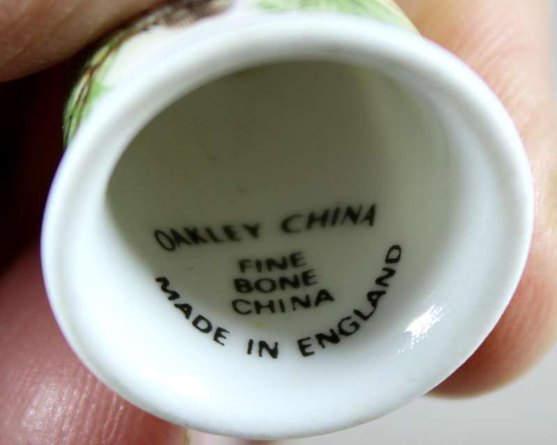 Bone China thimble - owl - Oakley China