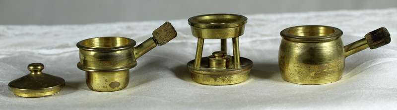 Miniature brass two pots & gas burner