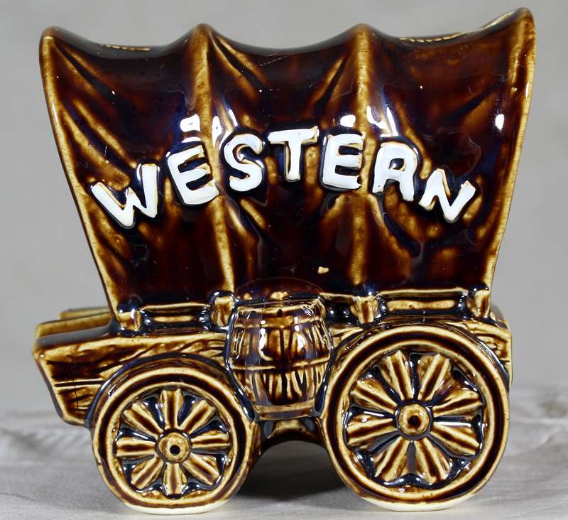 Western wagon ashtray