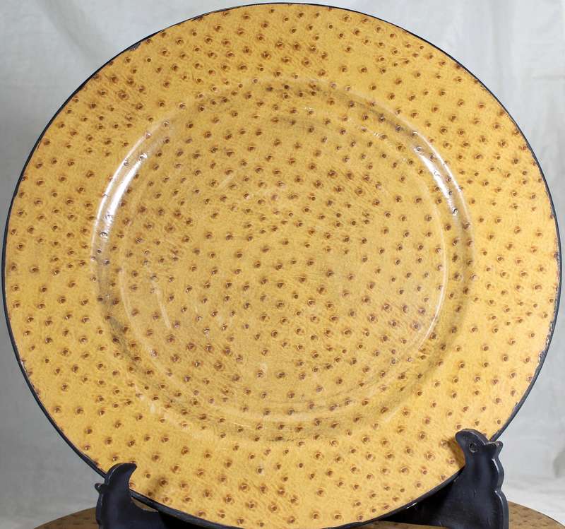 Large plastic under-plates with ostrich leather motif - set of eight