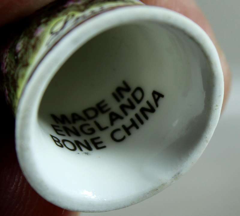 Bone China thimble - Shirina