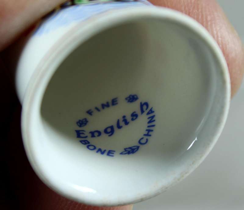 Bone China thimble - Mablethorpe