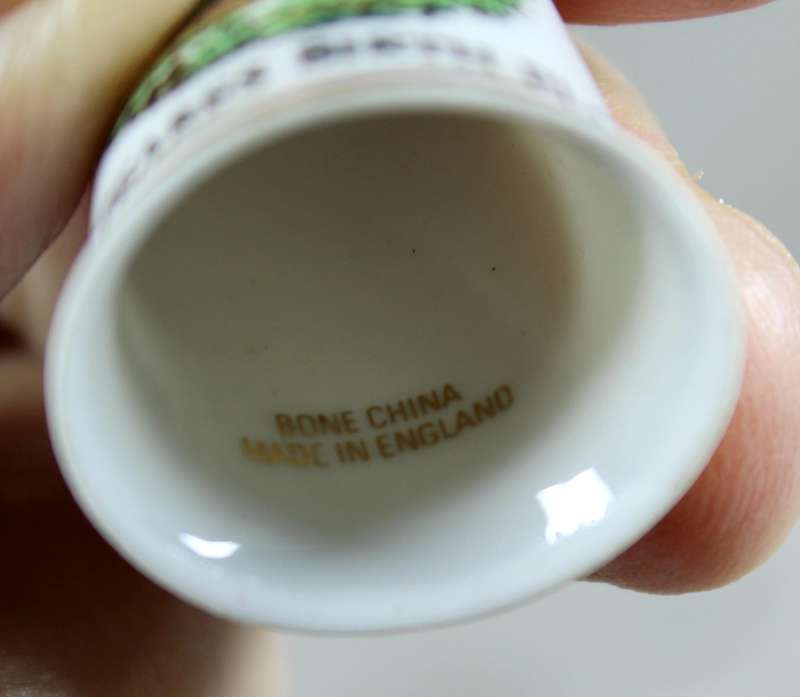 Bone China thimble - Shakespeare's birth place