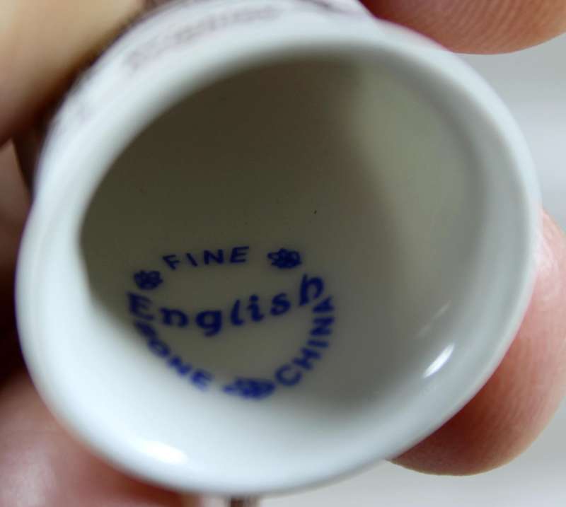 Bone China thimble - Cliffe castle, Keighley
