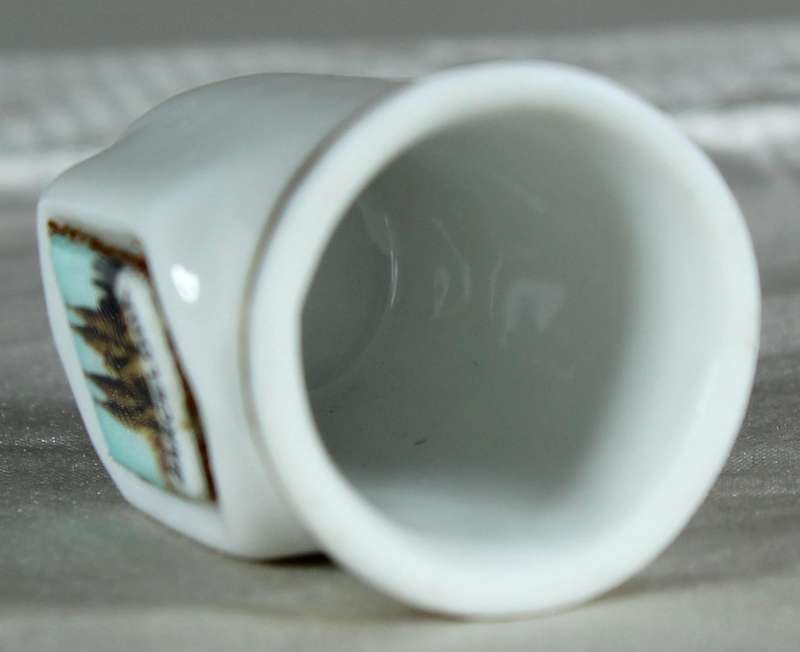 Bone China thimble - Barcelona