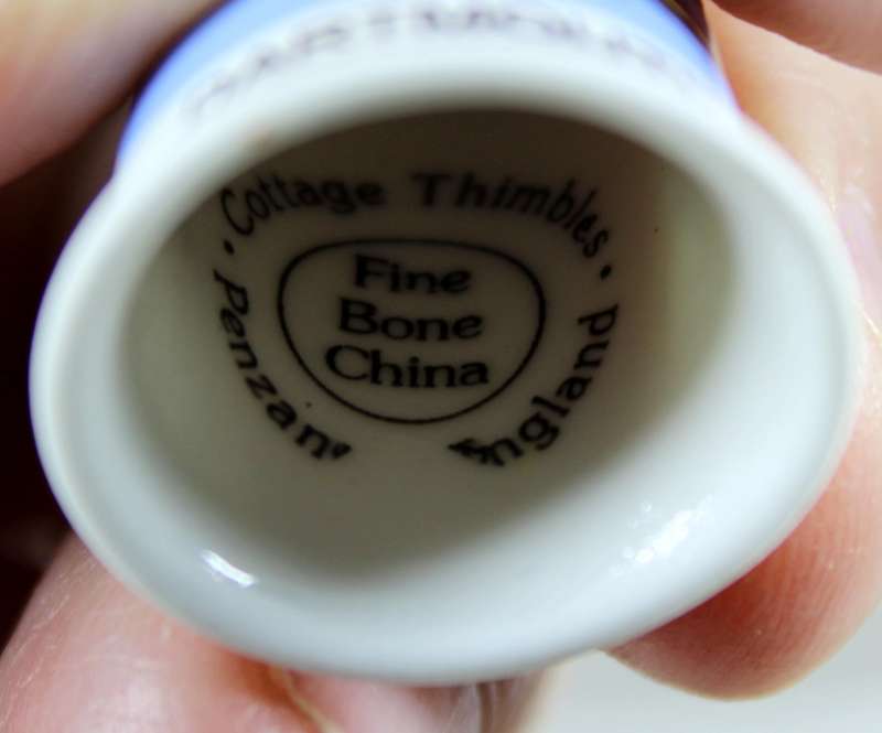 Bone China thimble - Dartmouth - Penzam