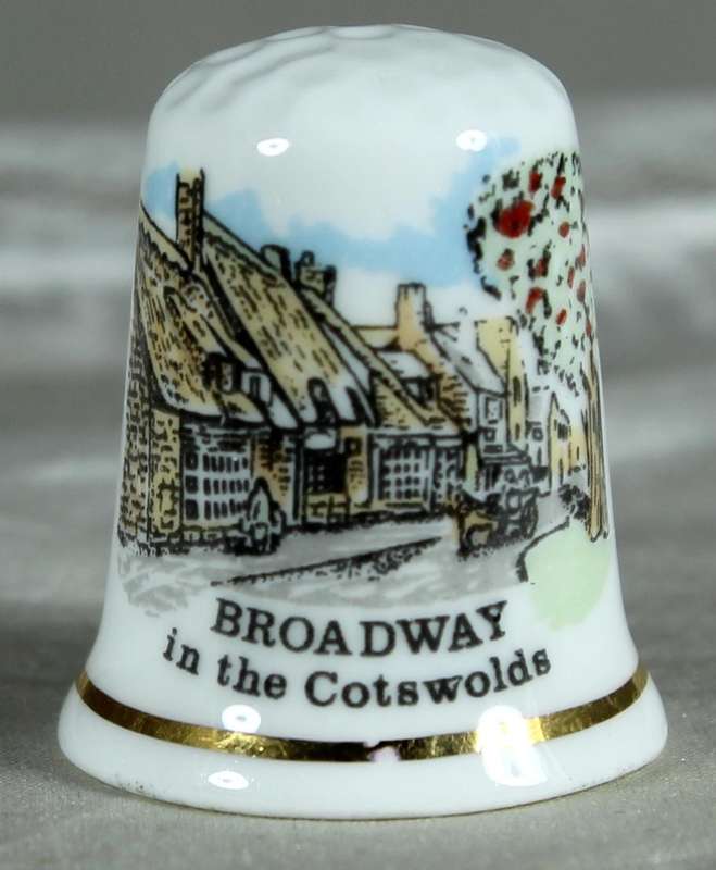 Bone China thimble - Broadway in the Cotswalds
