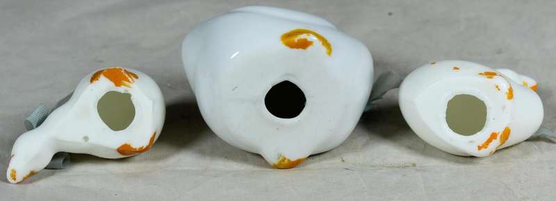 Porcelain duck family