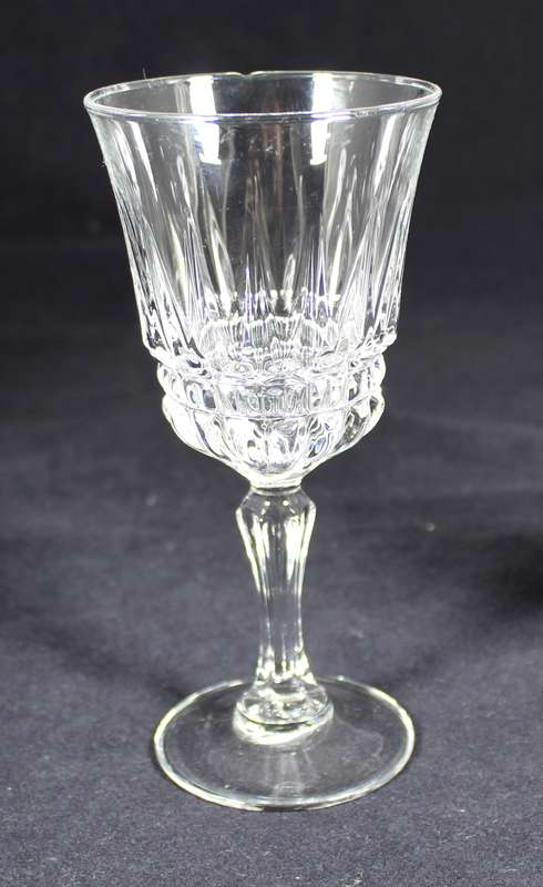 Set of four molded glasses