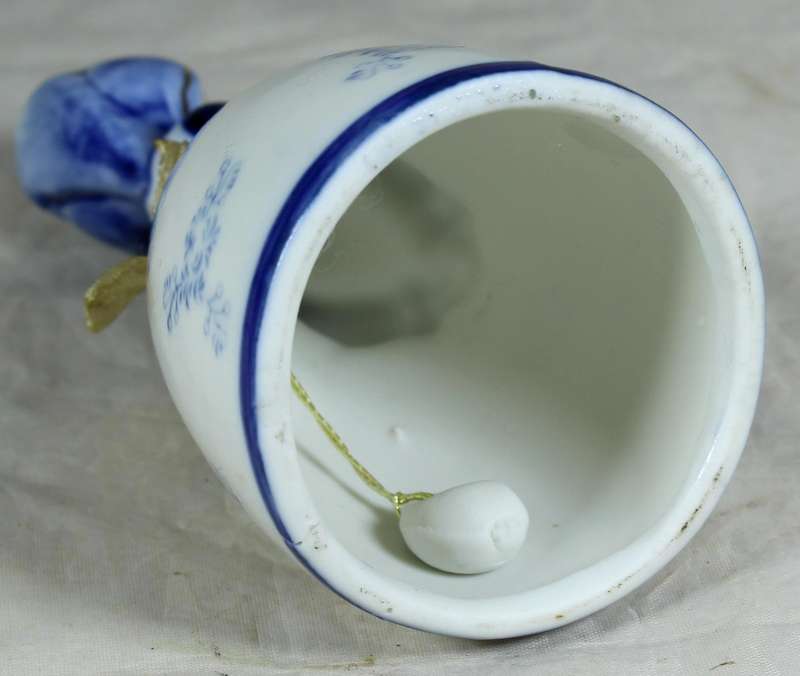 Porcelain bell - Dutch girl