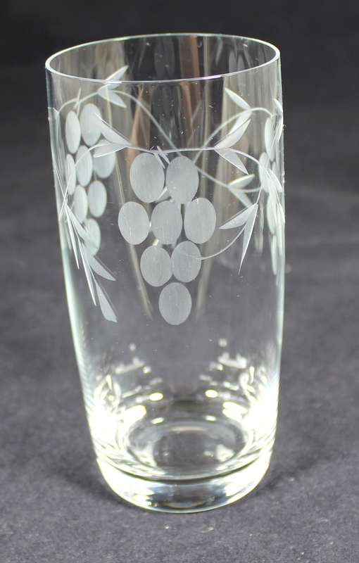 Set of six drinking glasses with etched grapes motif