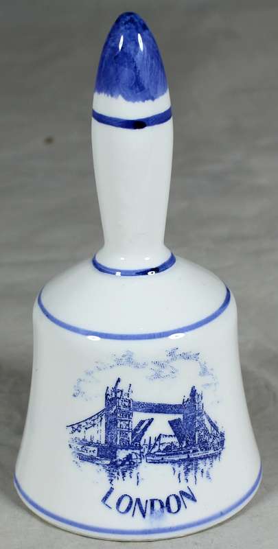 Porcelain bell - London scene