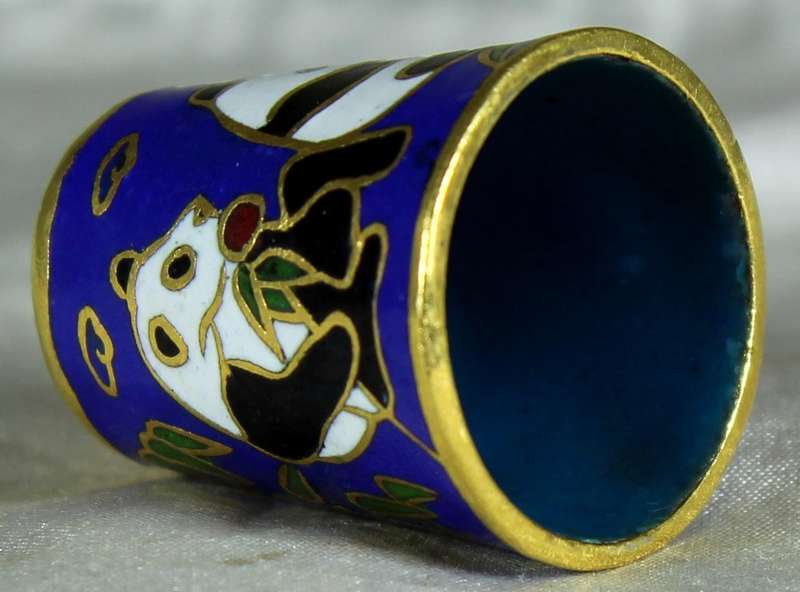 Cloissone thimble - panda's