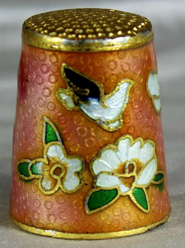 Cloissone thimble - white flowers
