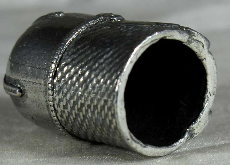 Pewter thimble of knights helmet