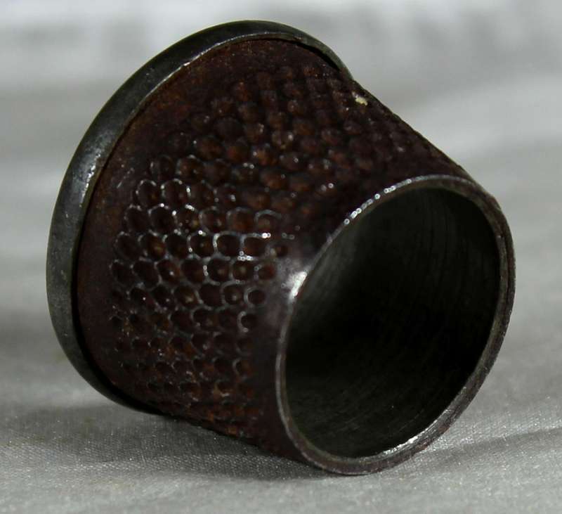 Metal thimble - Open top