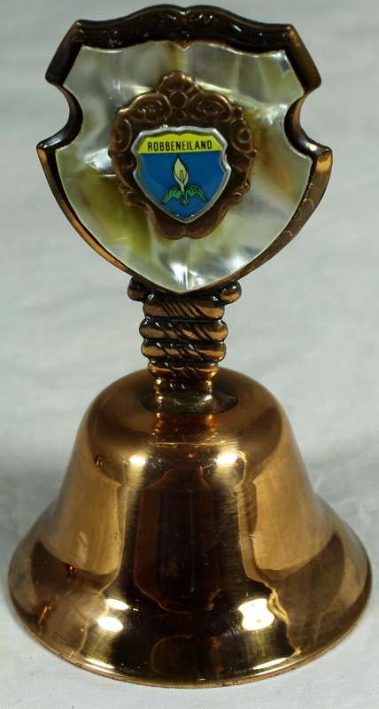 Souvenir copper bell - Robbeneiland