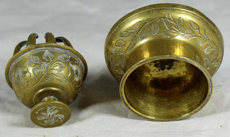 Brass bell - Indian elephant claw
