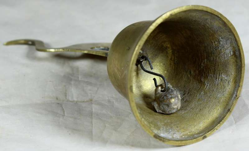 Brass bell - Cat figure