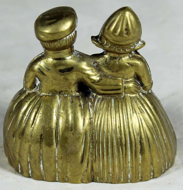 Brass bell - Dutch girl & boy