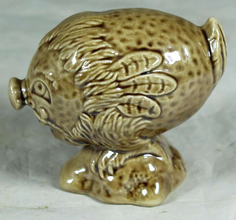 Beswick - Beneagles whiskey porcelain flying haggis