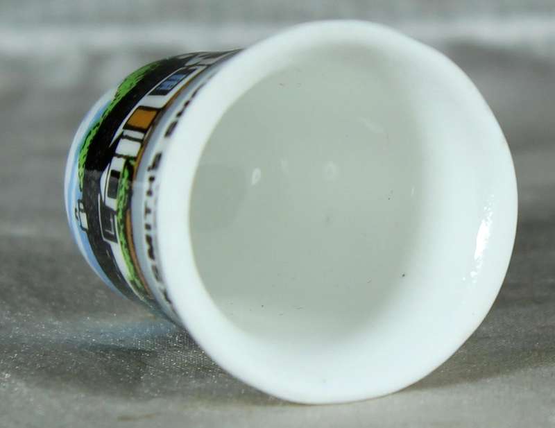 Bone China thimble - The old blacksmith's shop Gretna Green