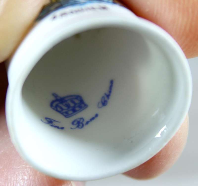 Bone China thimble - Arnhem