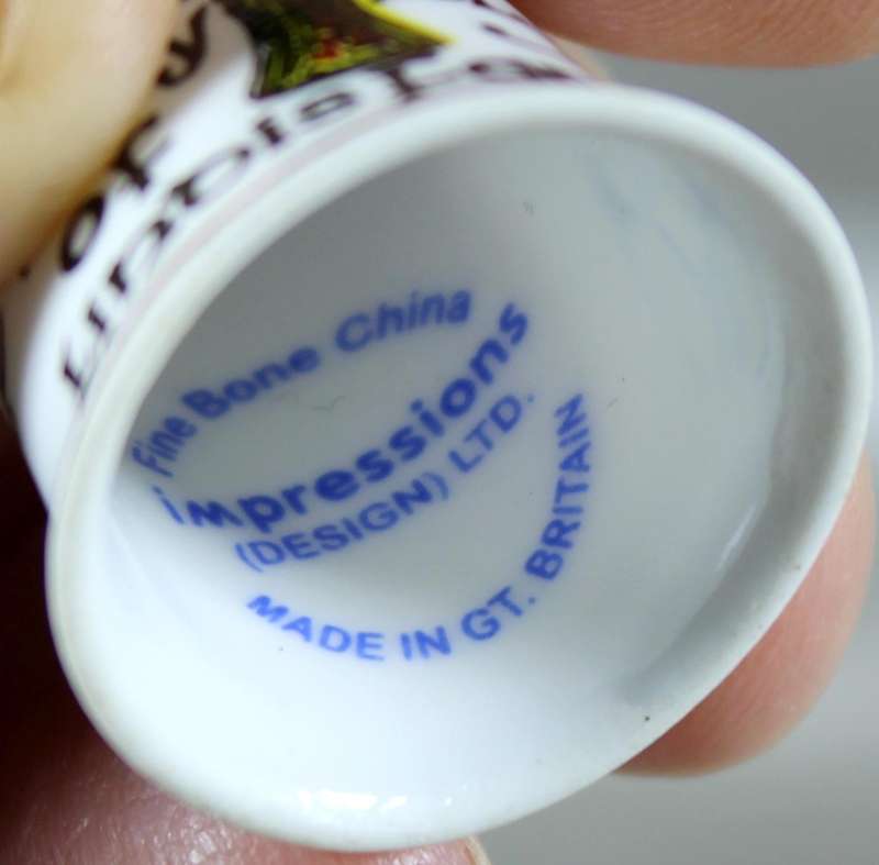 Bone China thimble - Holy island of Lindesfarne - Impressions Design