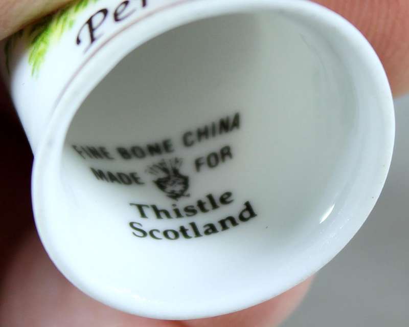 Bone China thimble - Perth - Thistle Scotland