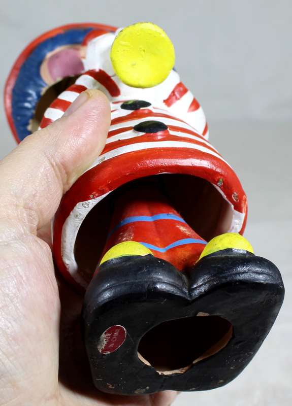 Ceramic bobble head - Clown with trumpet