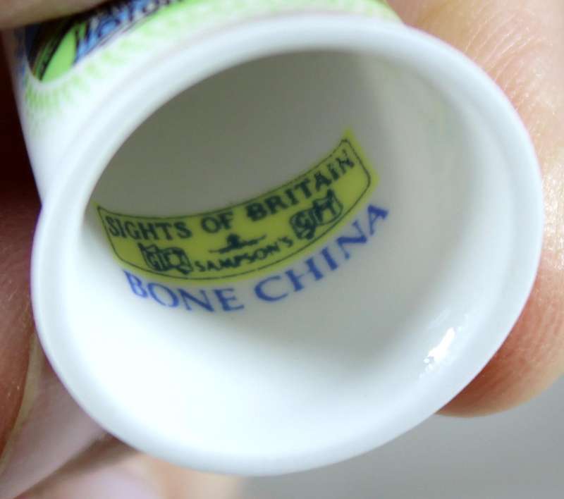 Bone China thimble - Weston Super Mare - Sights of Britain