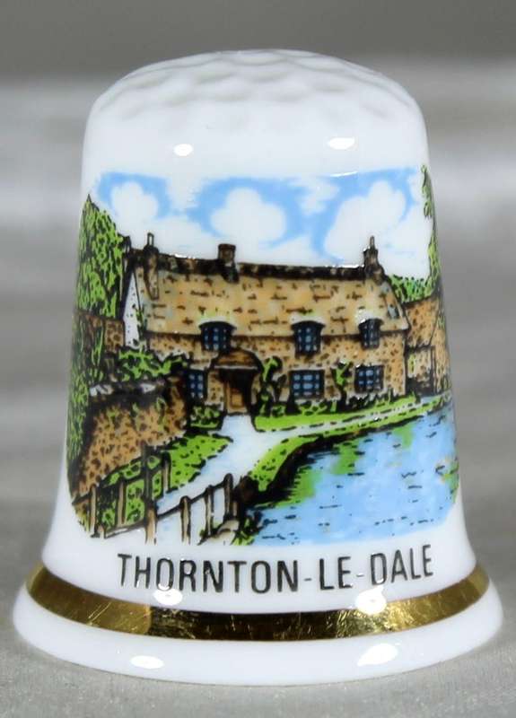 Bone China thimble - Thornton - Le - Dale