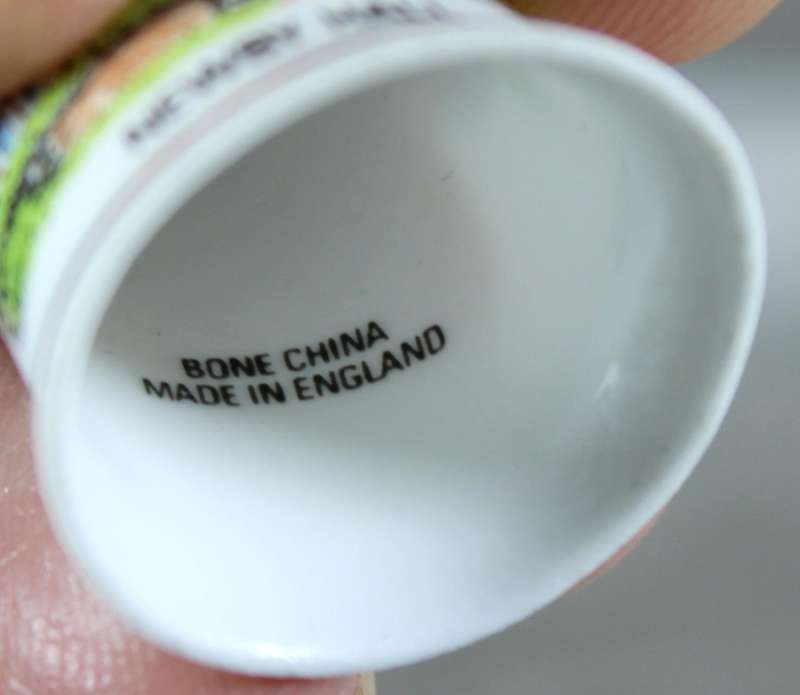 Bone China thimble - Newby Hall