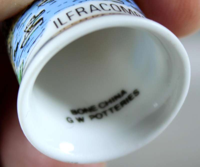 Bone China thimble - Ilfracombe - GW Potteries