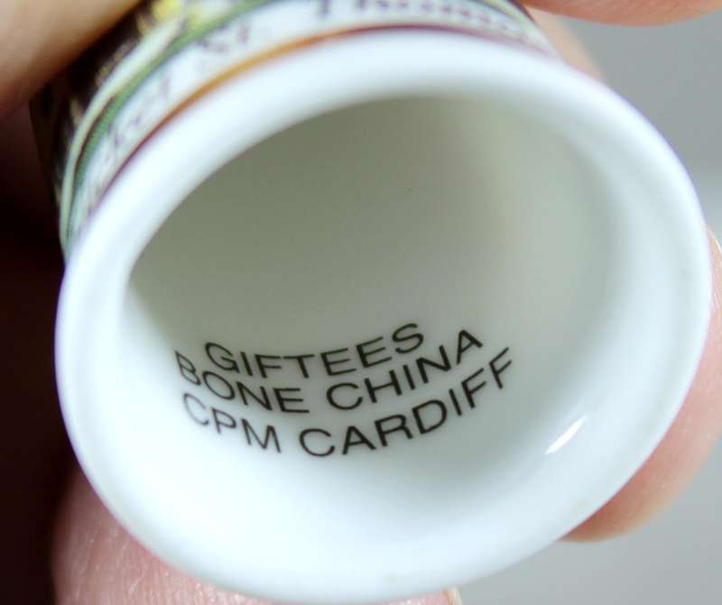 Bone China thimble - Cricket St. - Thomas