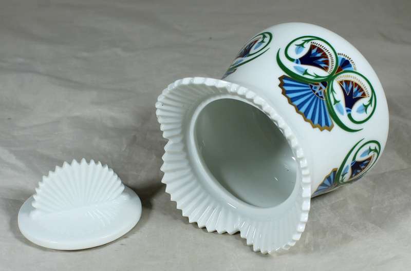 Elizabeth Arden - treasures of the pharaohs - lidded pot