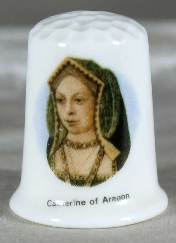 Bone China thimble - Catherine of Aragon - Fenton