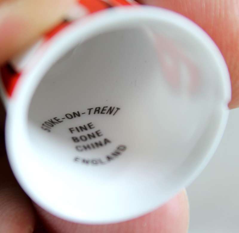 Bone China - Advertising thimble - Diet Coke - Stoke-on-Trent
