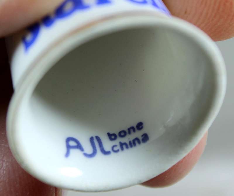 Bone China - Advertising thimble - Robin Starch - AJL China