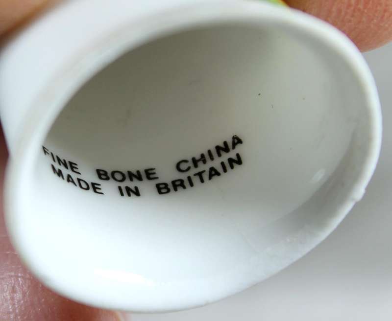 Bone China thimble - Squirrel