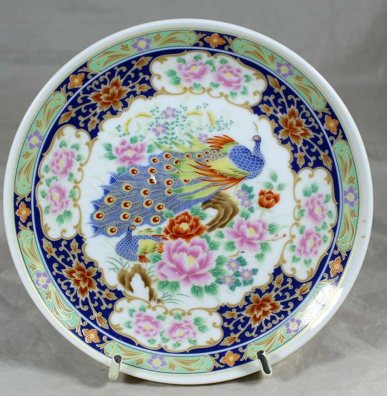 Japanese peacock display plate - Imari style